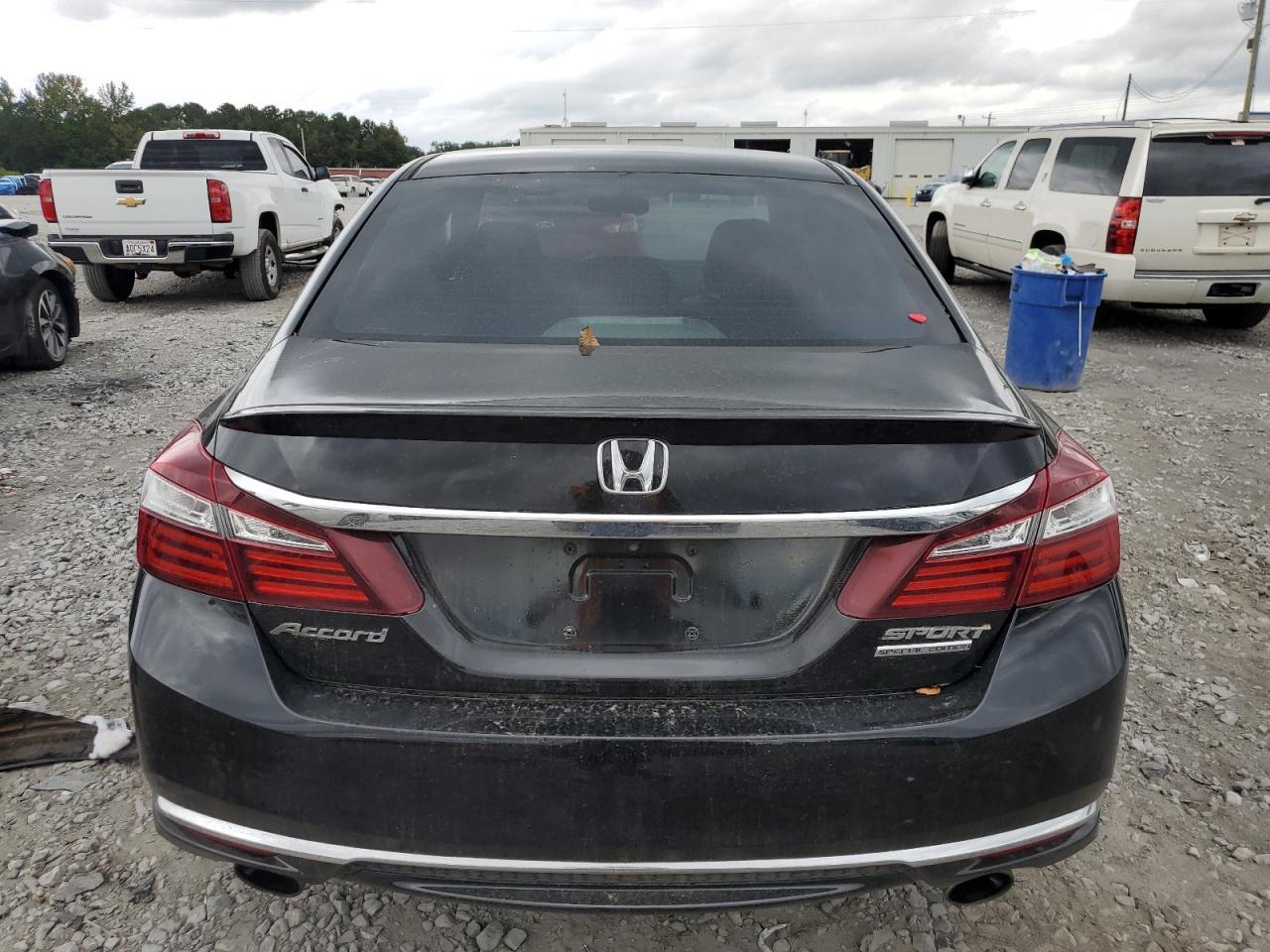 2017 Honda Accord Sport Special Edition - Image 6