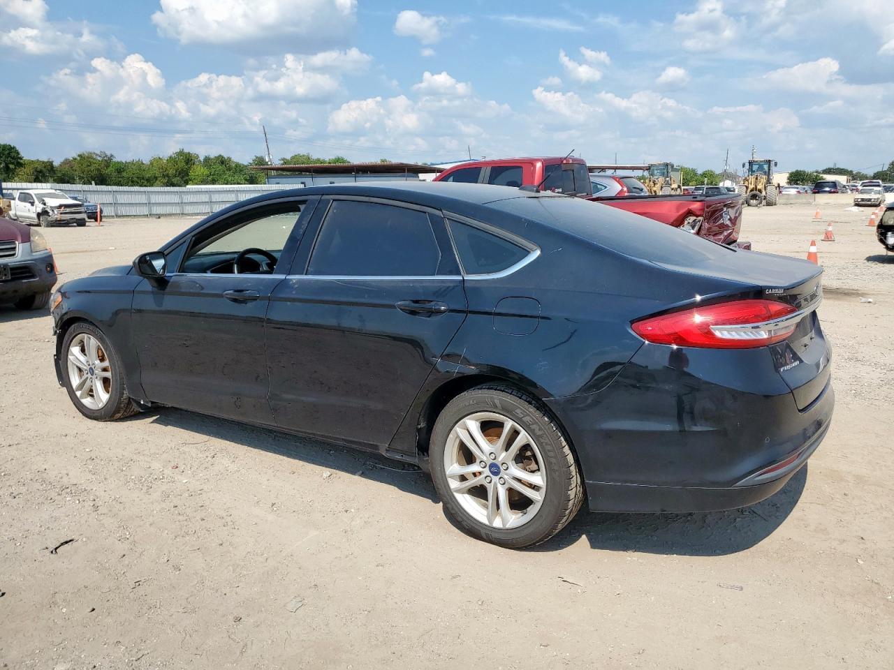 2018 Ford Fusion Se - Фото 2