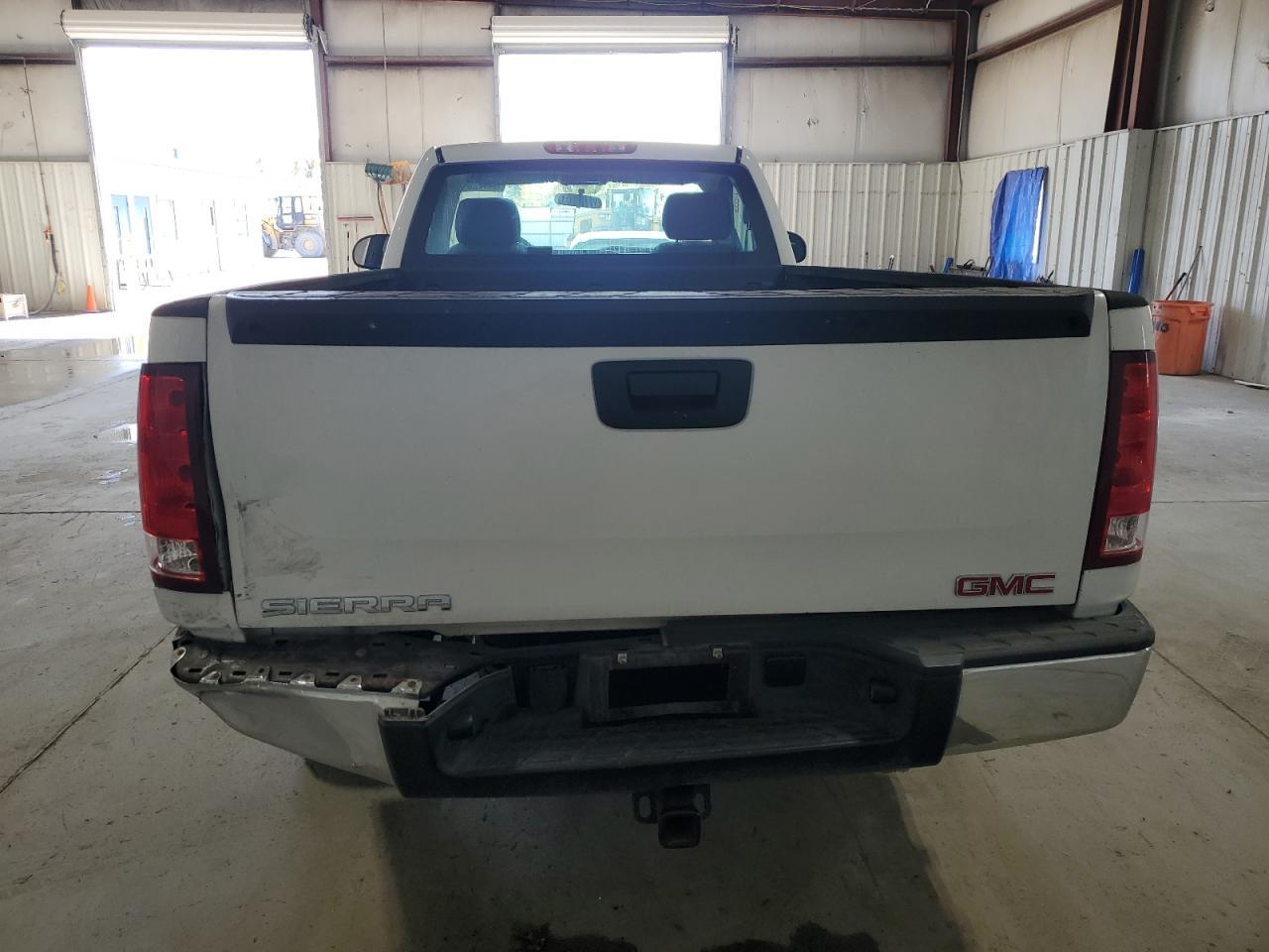 2013 GMC Sierra K1500 - Image 6
