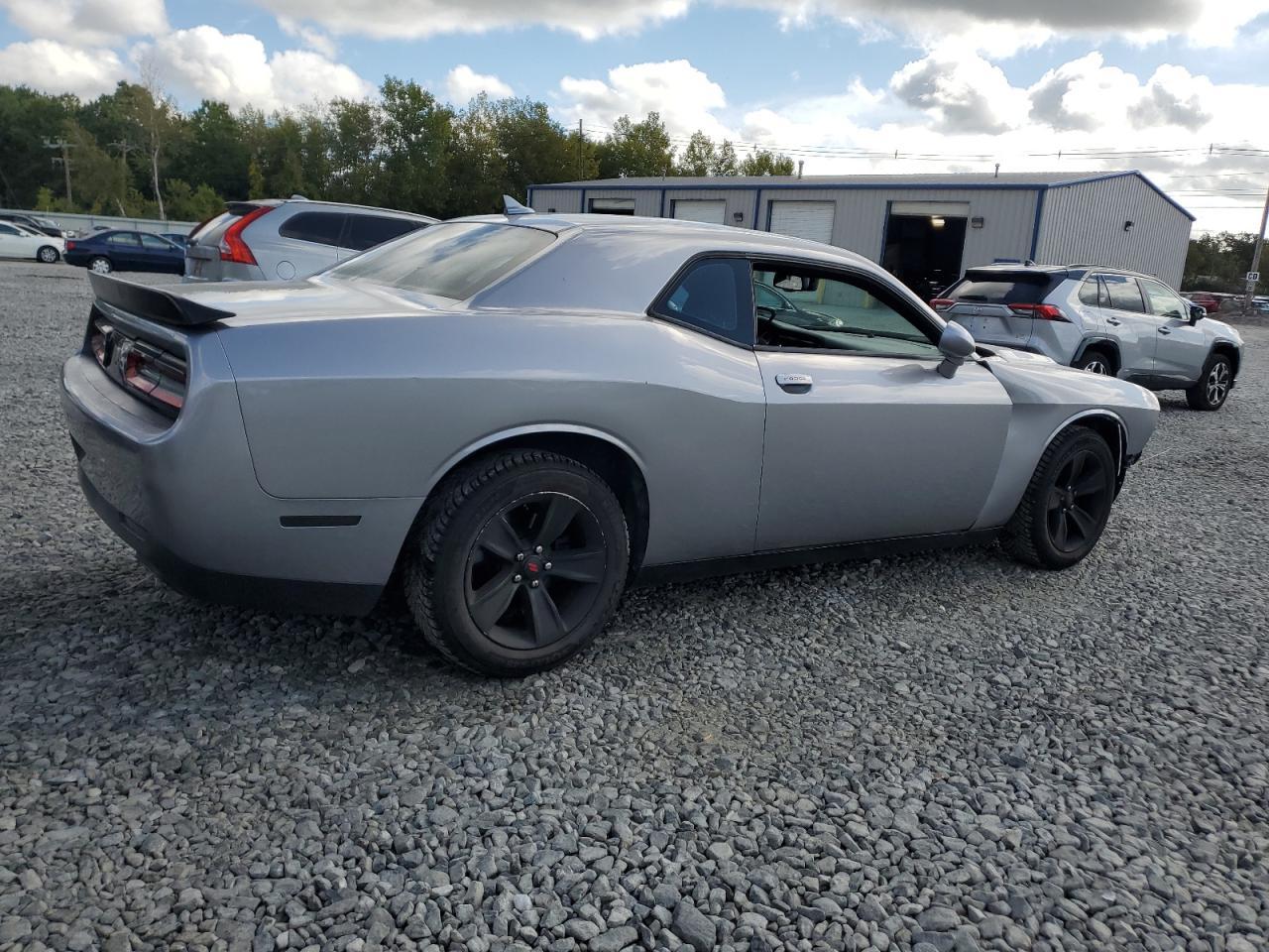 2016 Dodge Challenger Sxt - Фото 3