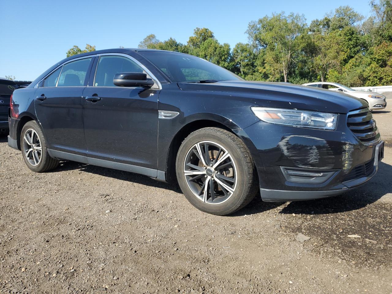 2016 Ford Taurus Sel - Фото 4