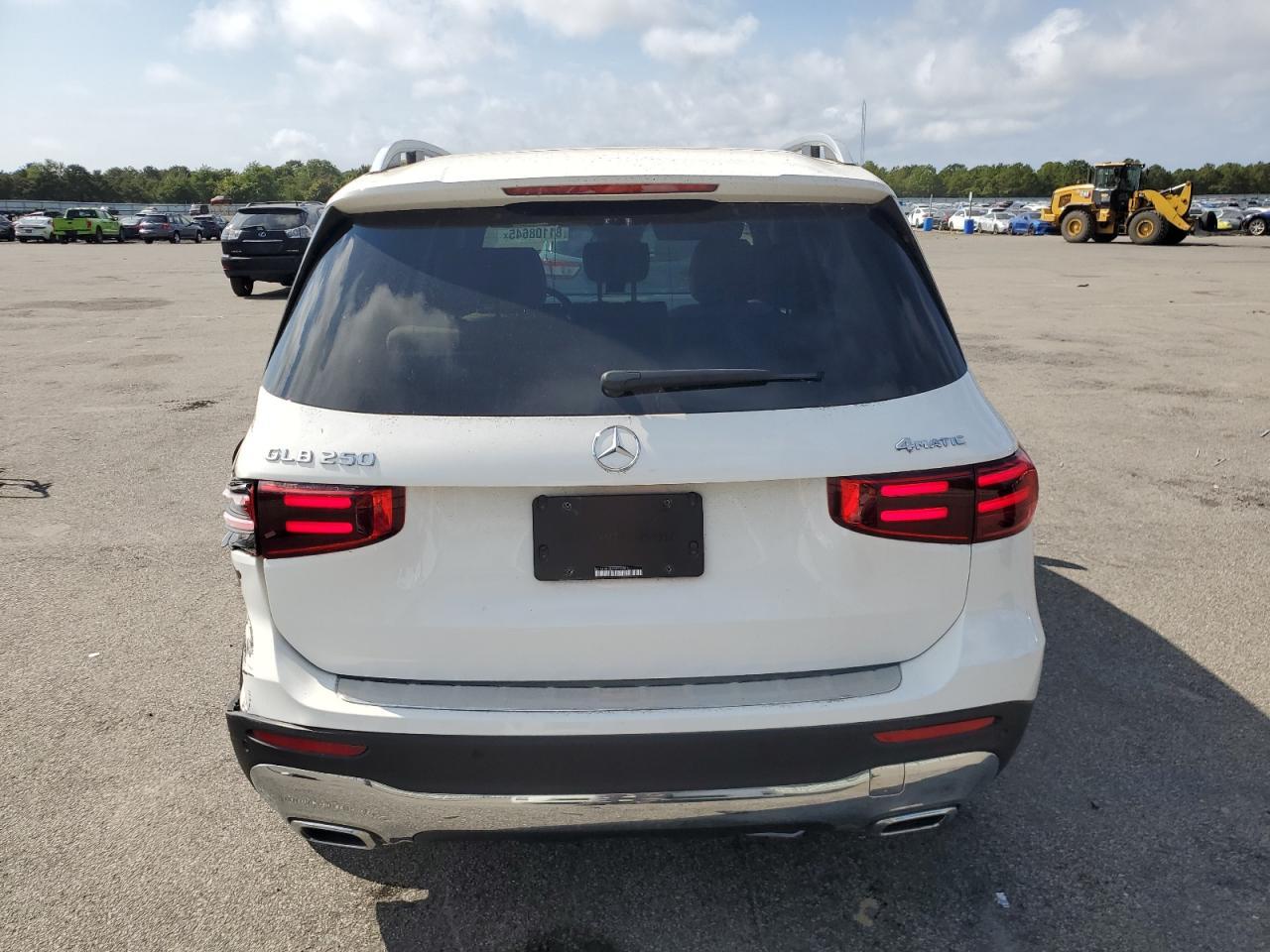2024 Mercedes-Benz Glb 250 4Matic - Фото 6