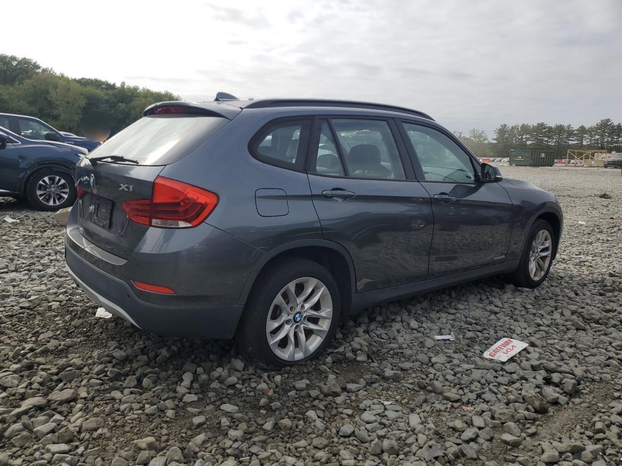 2015 BMW X1 xDrive28I - Image 3
