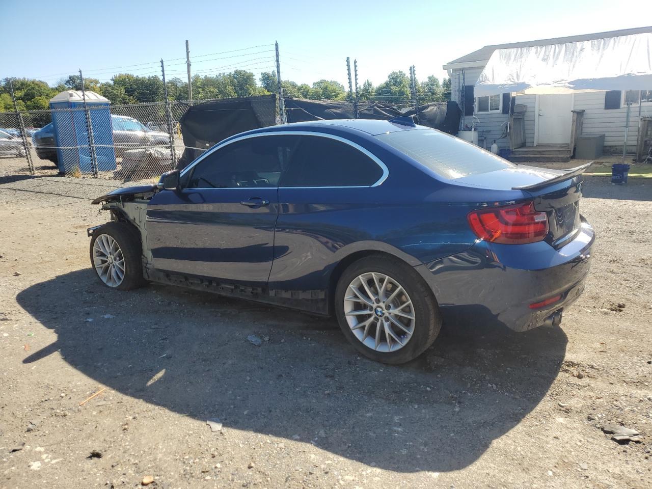 2015 BMW 228 I - Фото 2