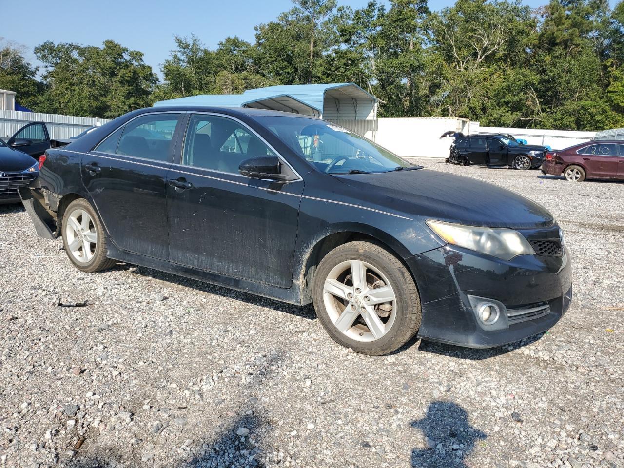 2013 Toyota Camry L - Фото 4