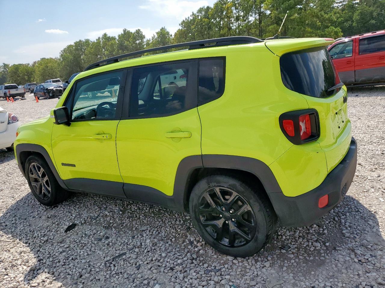 2017 Jeep Renegade Latitude - Фото 2
