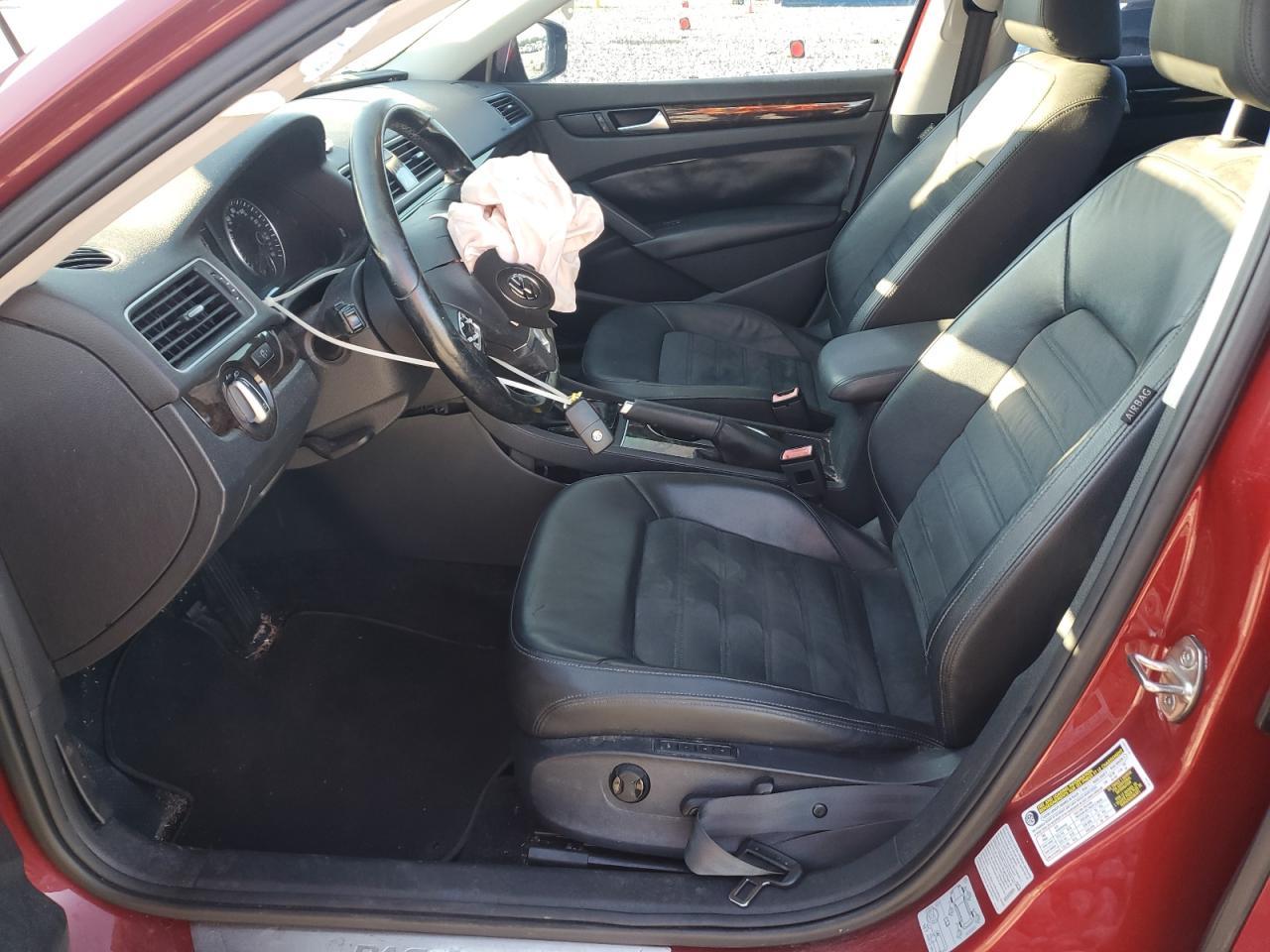 2015 Volkswagen Passat Sel - Фото 7