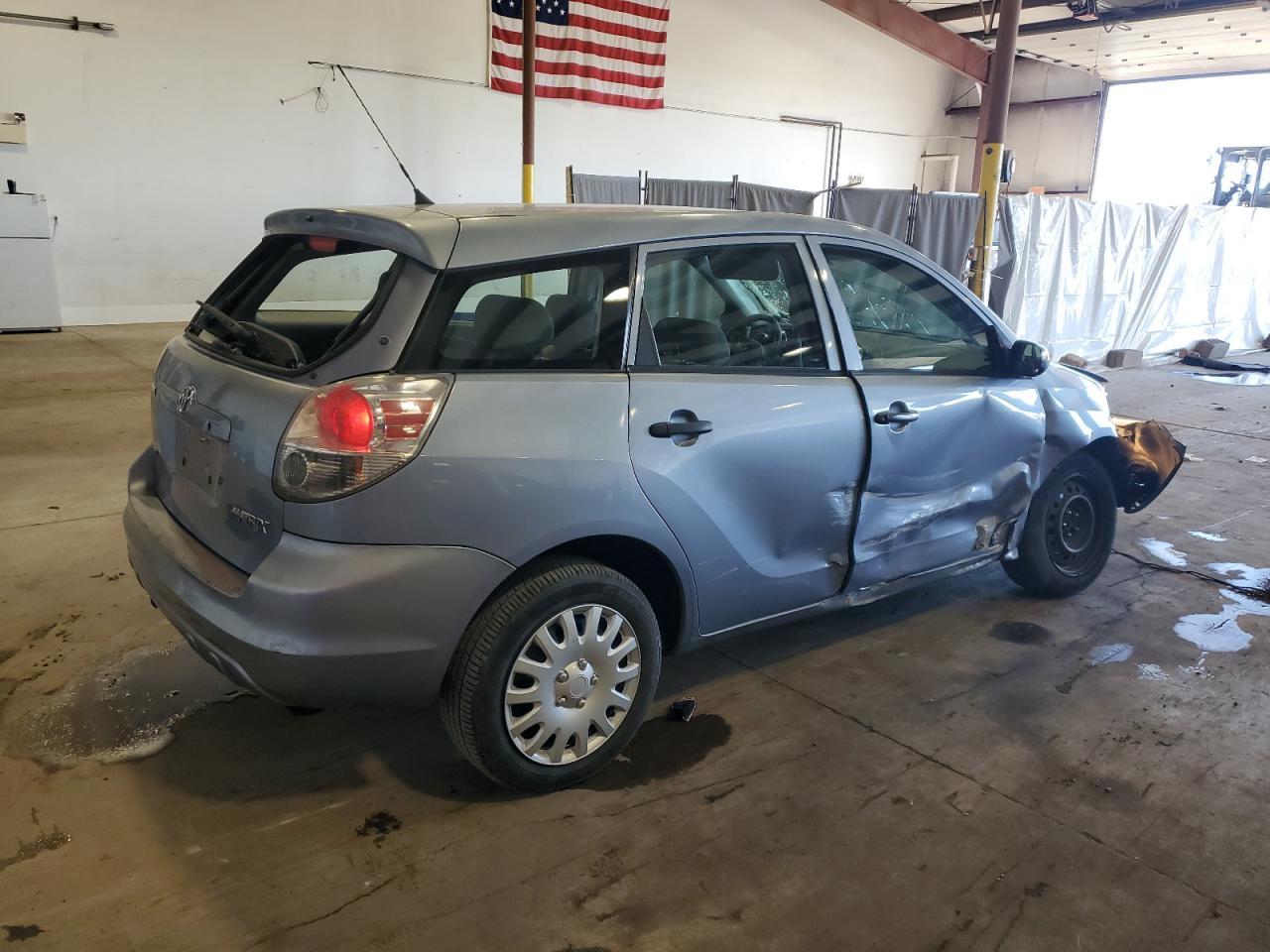 2006 Toyota Corolla Matrix Base - Фото 3