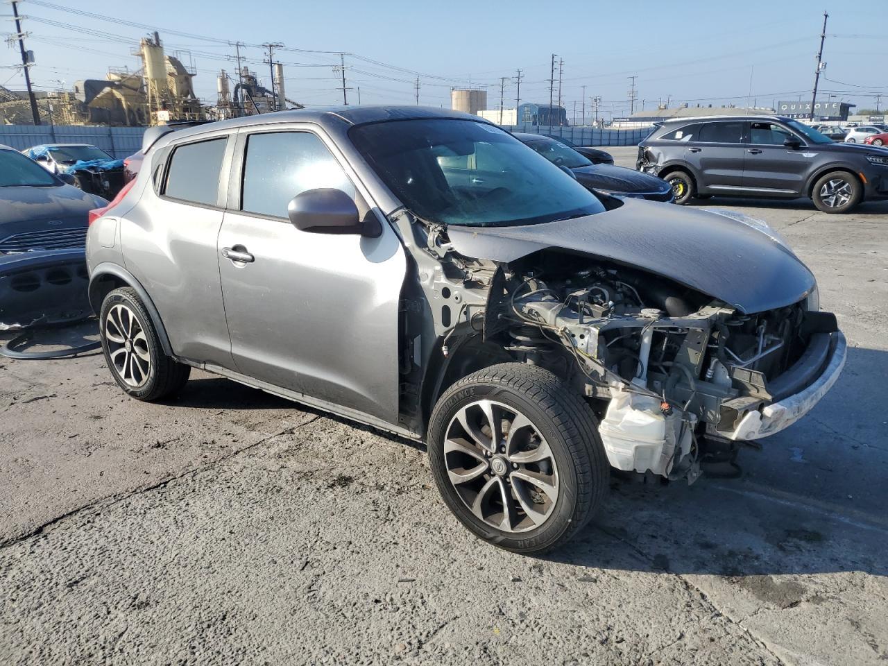2014 Nissan Juke S - Фото 4