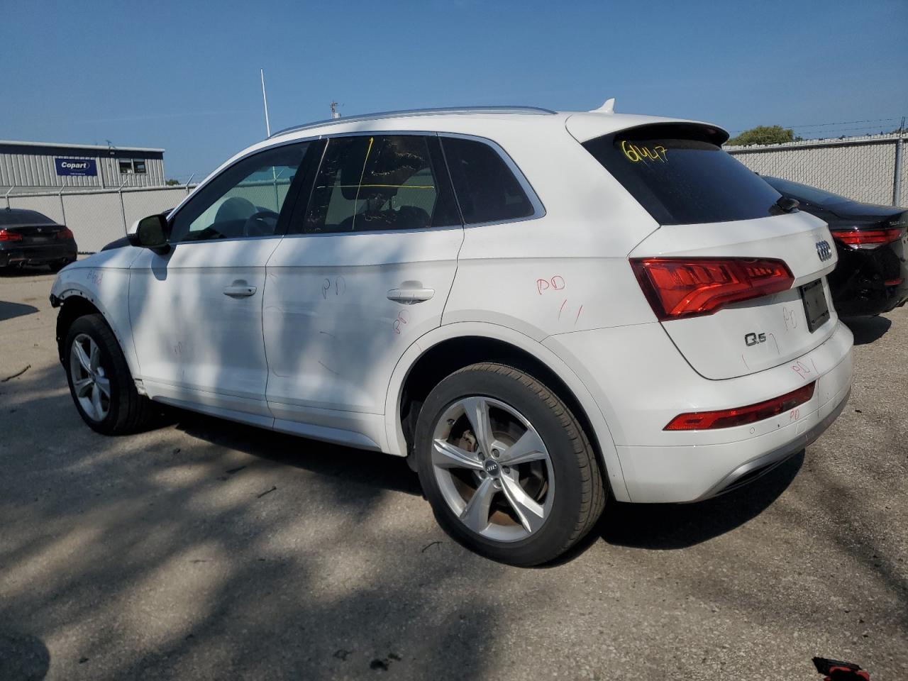 2018 Audi Q5 Premium Plus - Фото 2