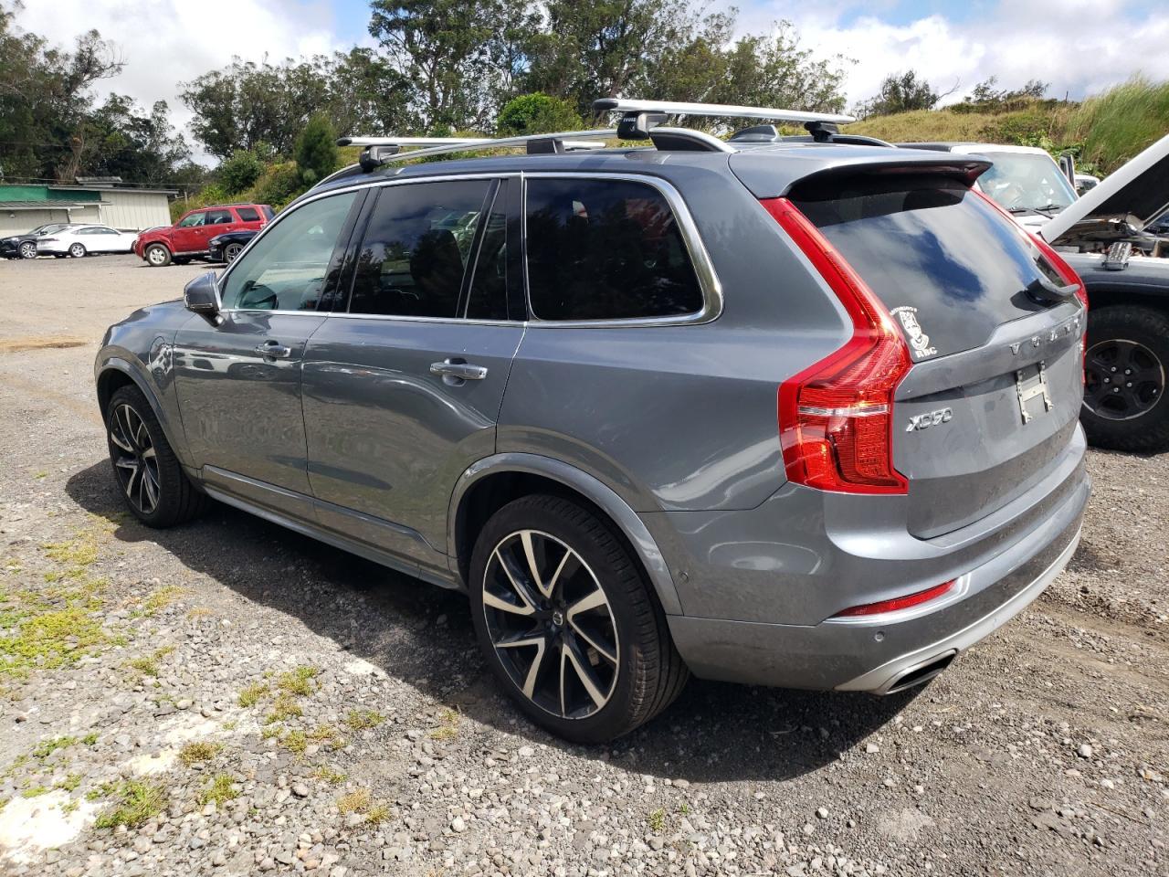 2019 Volvo Xc90 T8 Momentum - Фото 2