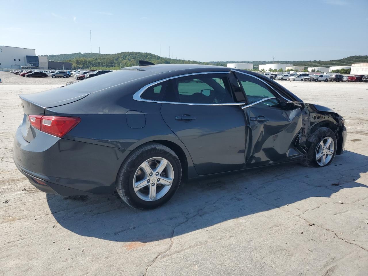 2019 Chevrolet Malibu Ls - Фото 3