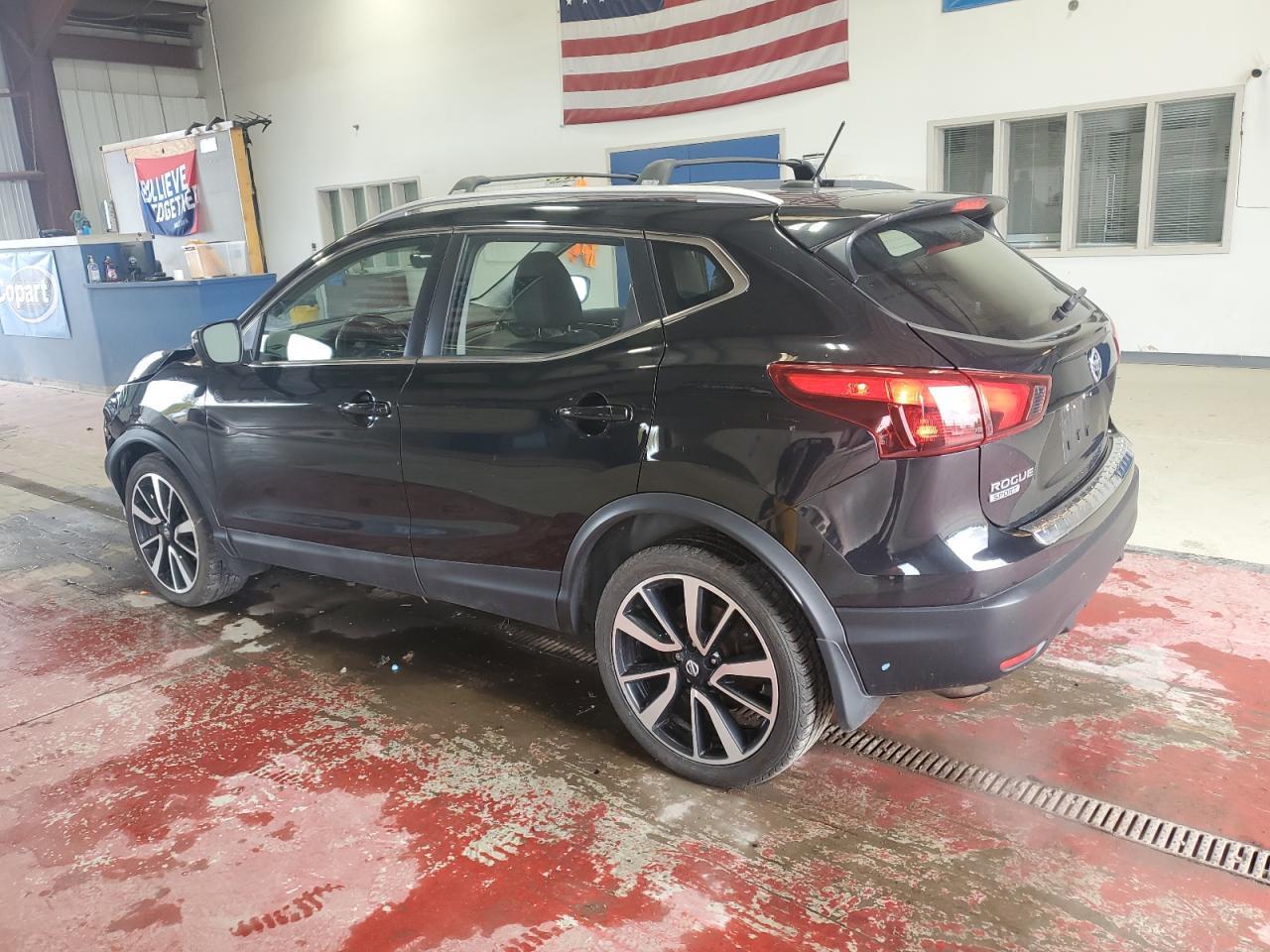 2017 Nissan Rogue Sport S - Фото 2