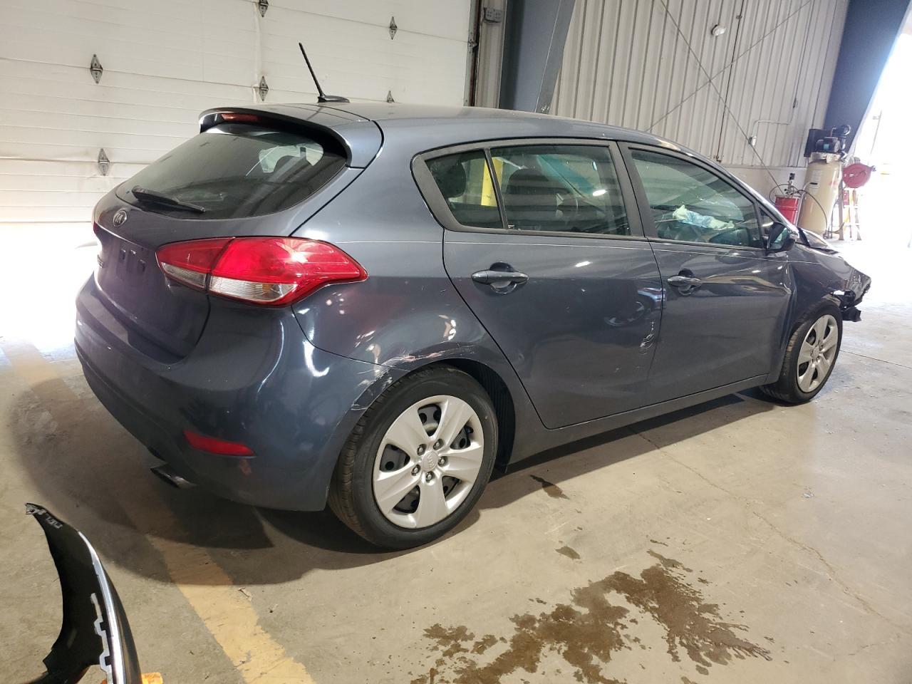 2016 Kia Forte Lx - Фото 3