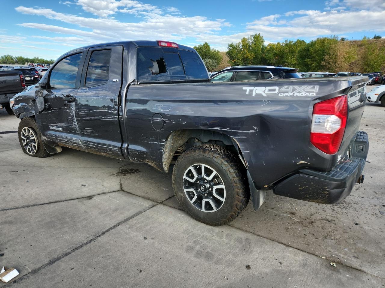 2018 Toyota Tundra Double Cab Sr - Фото 2