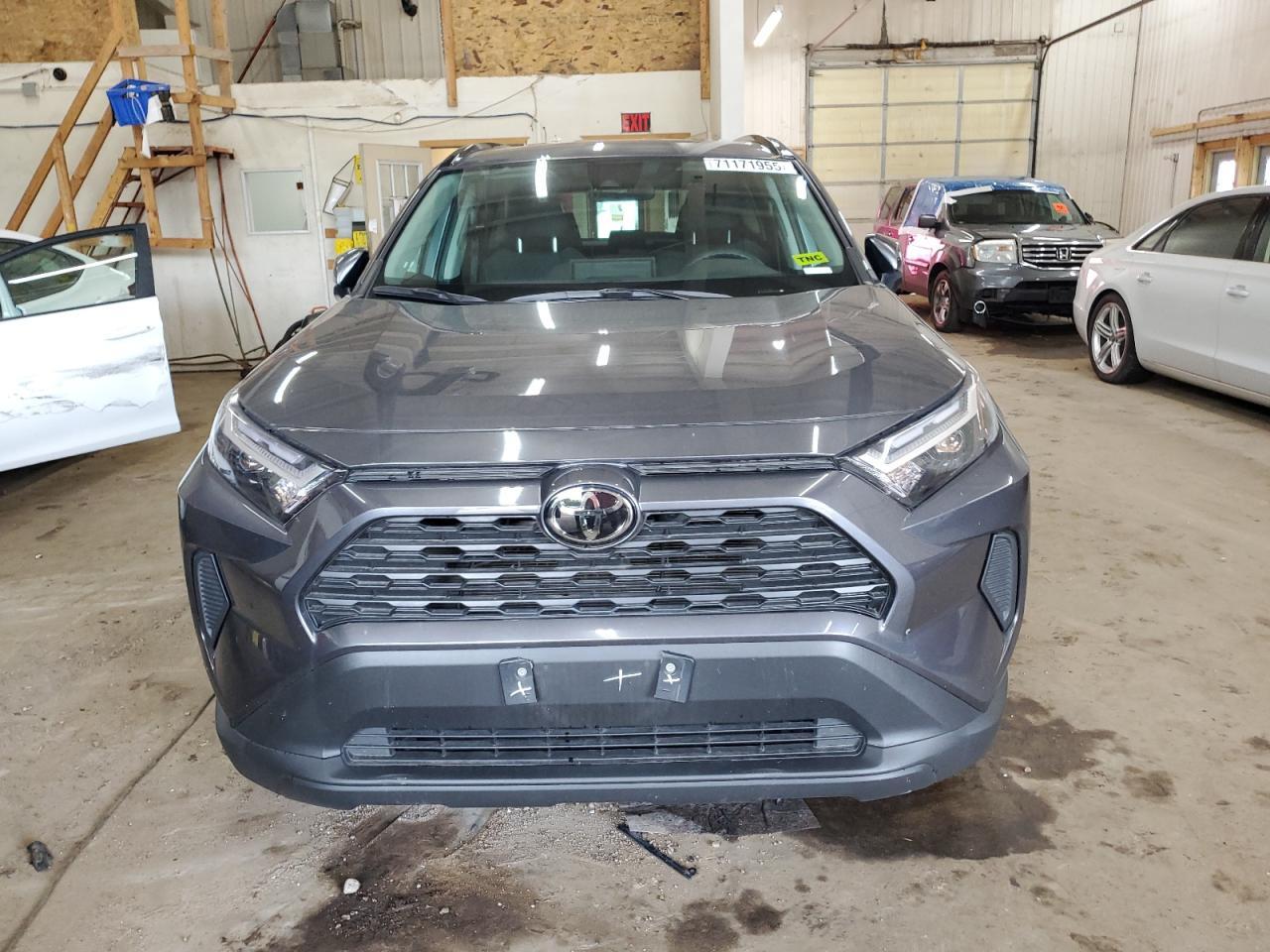 2025 Toyota Rav4 Le - Фото 5