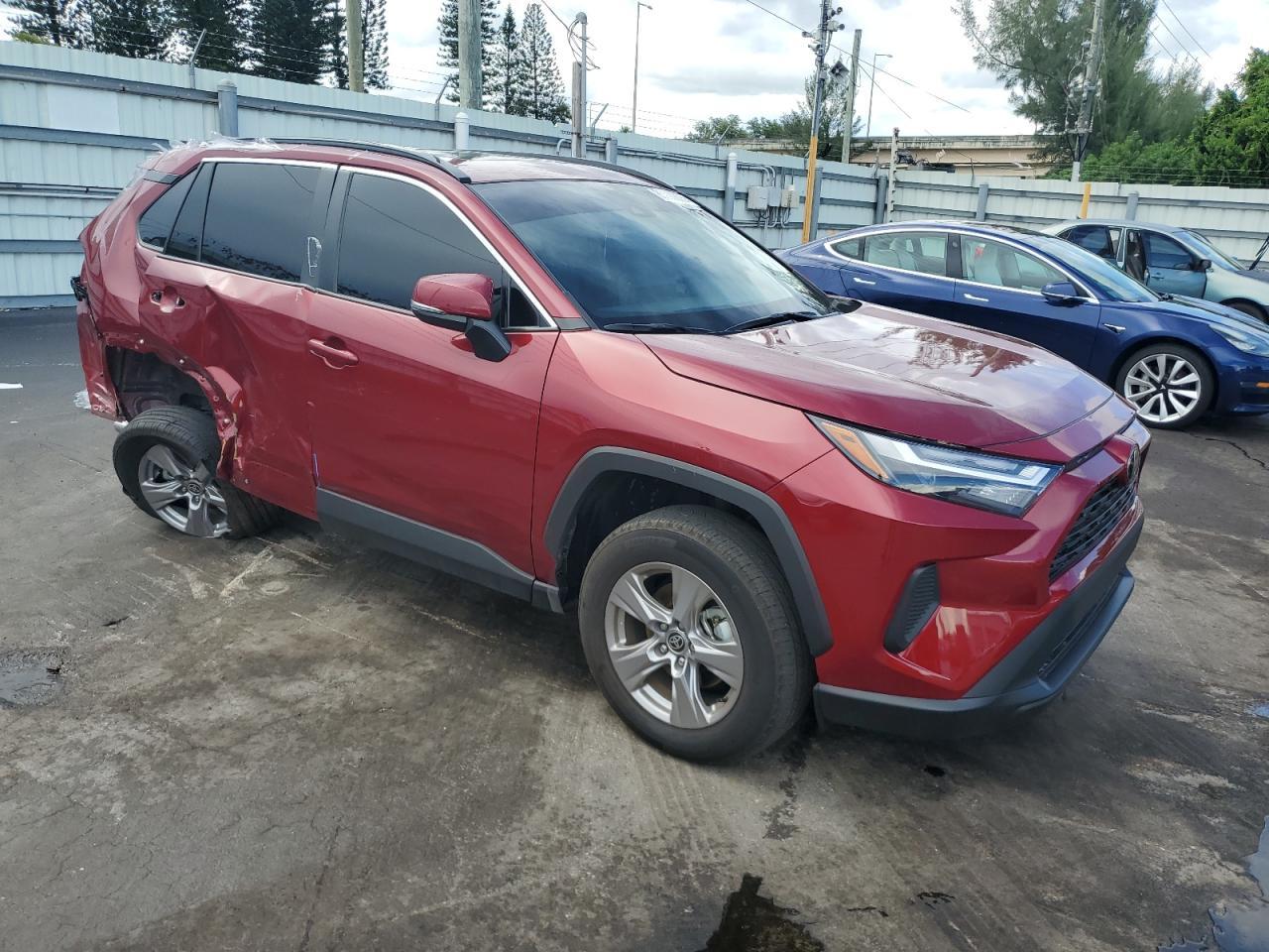 2025 Toyota Rav4 Xle - Фото 4