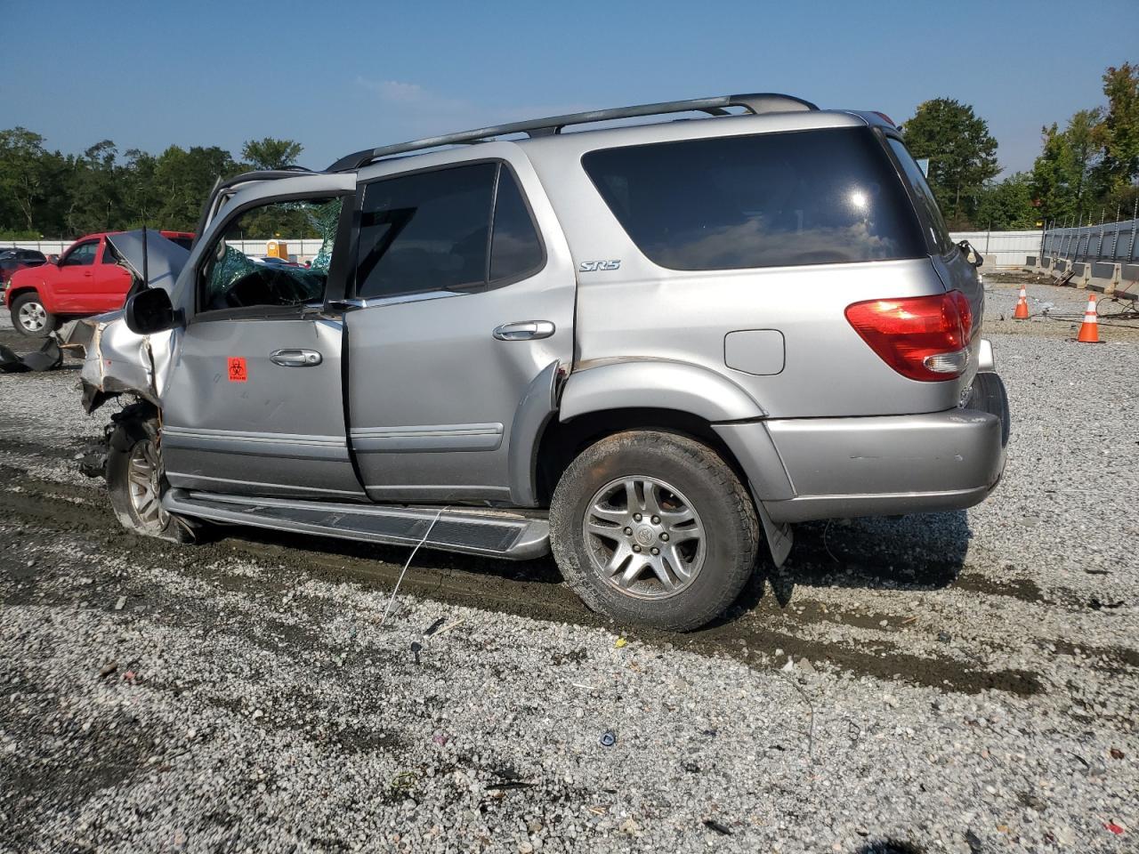 2005 Toyota Sequoia Sr5 - Фото 2