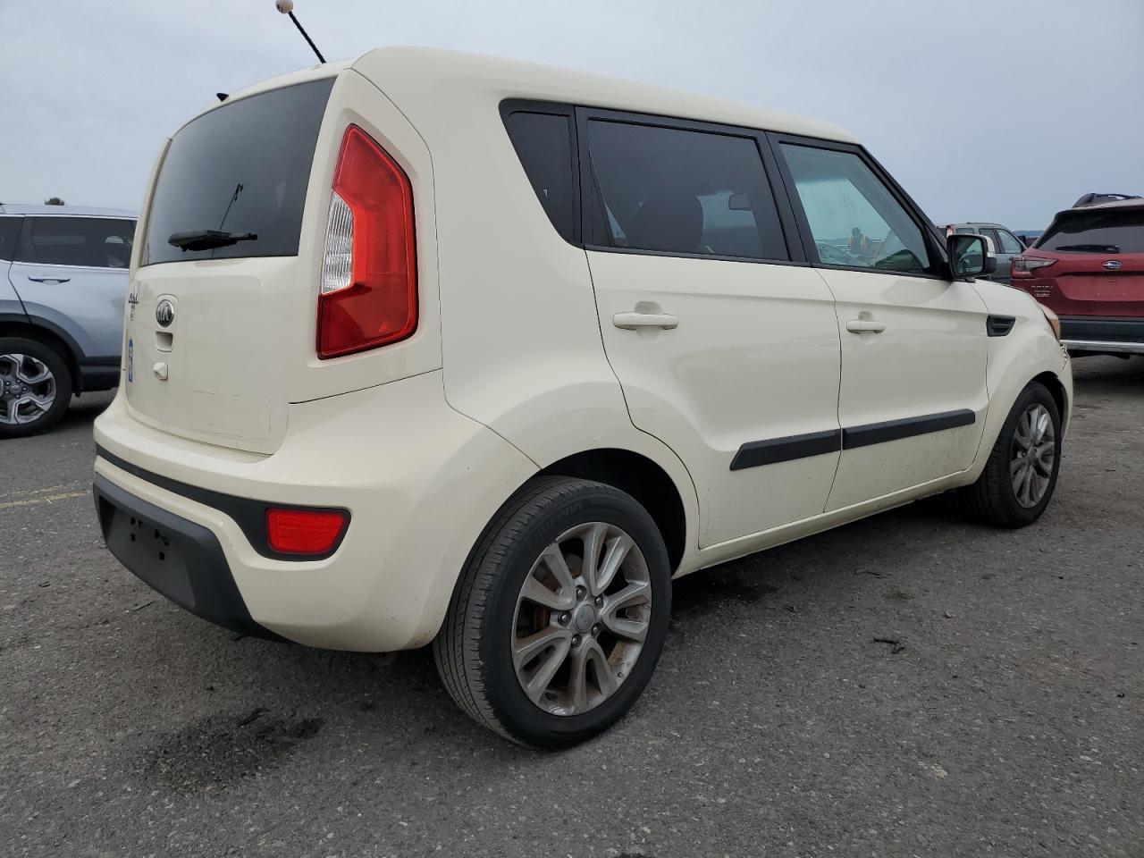 2013 Kia Soul + - Фото 3
