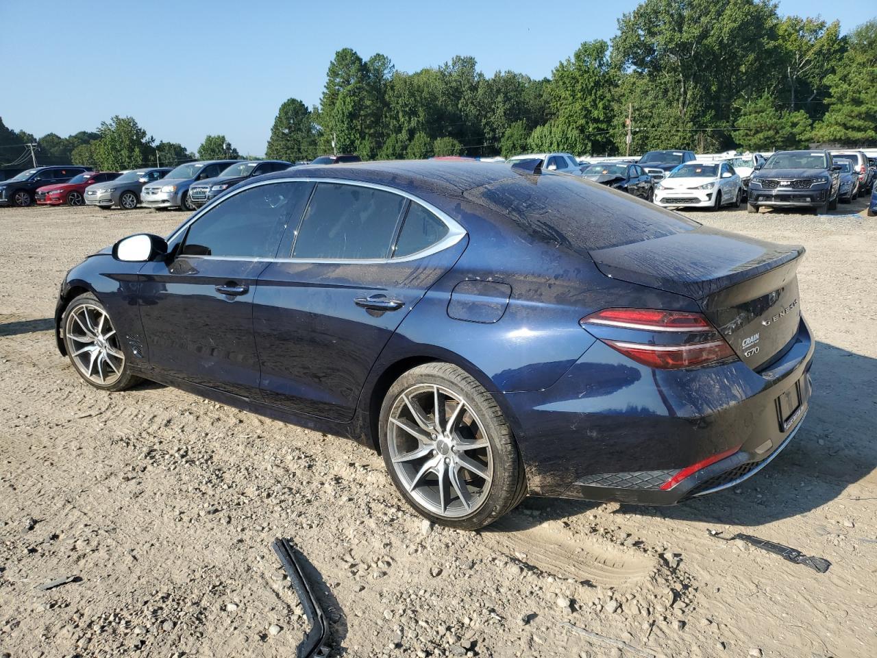 2023 Genesis G70 Base - Фото 2