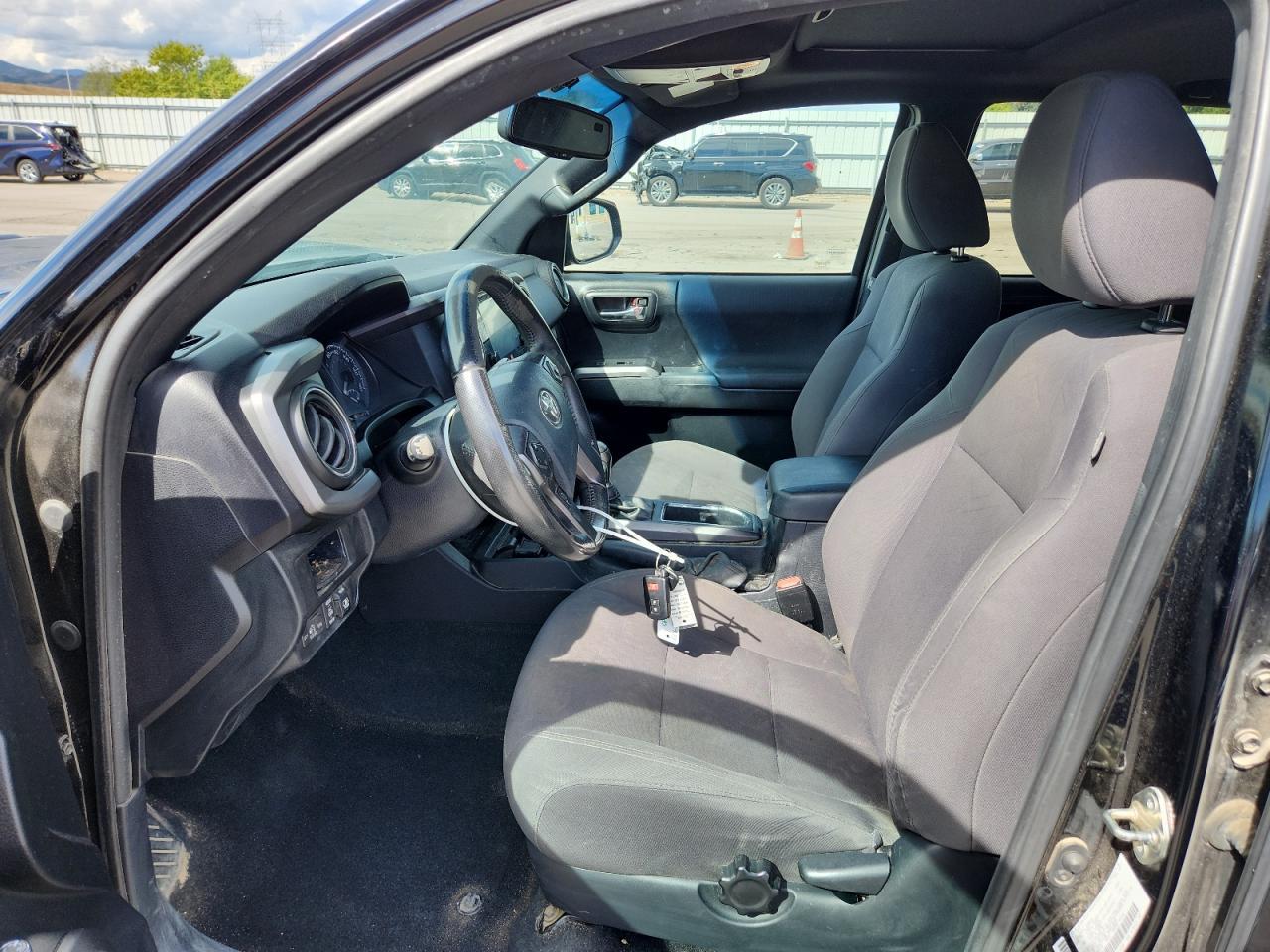 2017 Toyota Tacoma Trd Sport - Image 7