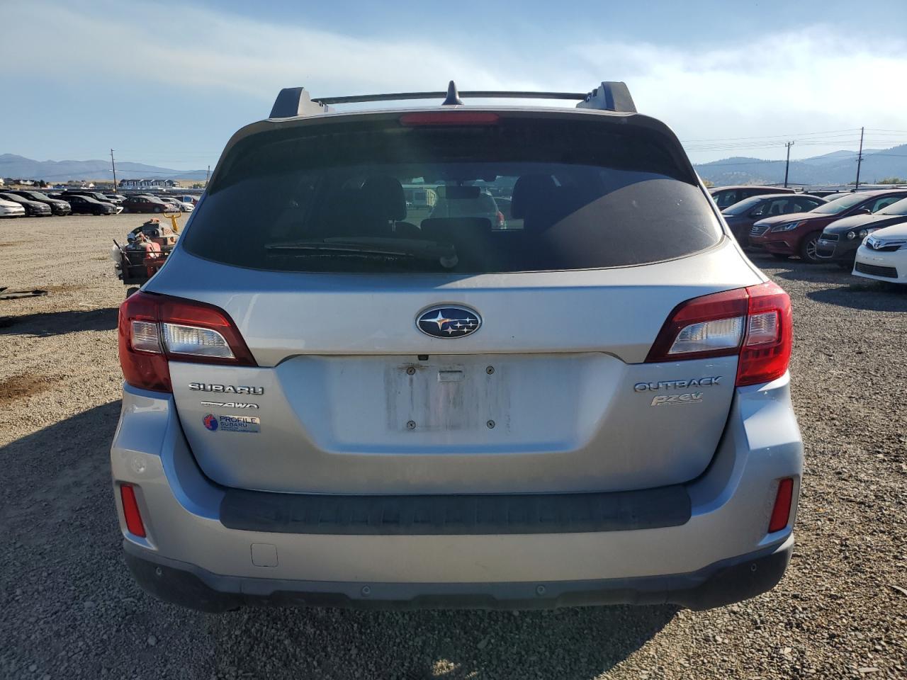 2017 Subaru Outback 2.5I Limited - Image 6