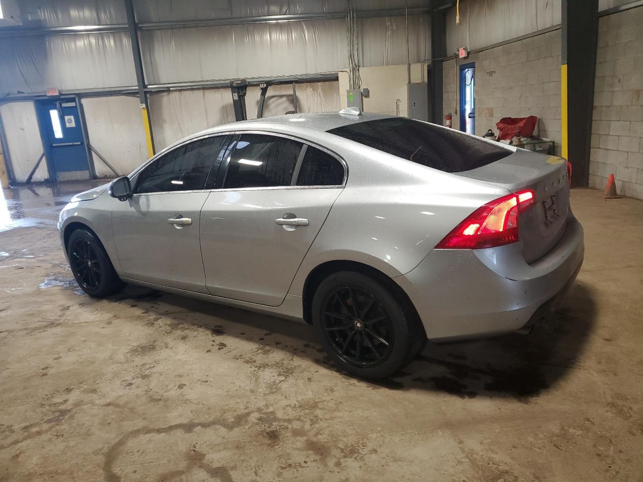 2012 Volvo S60 T6 - Image 2