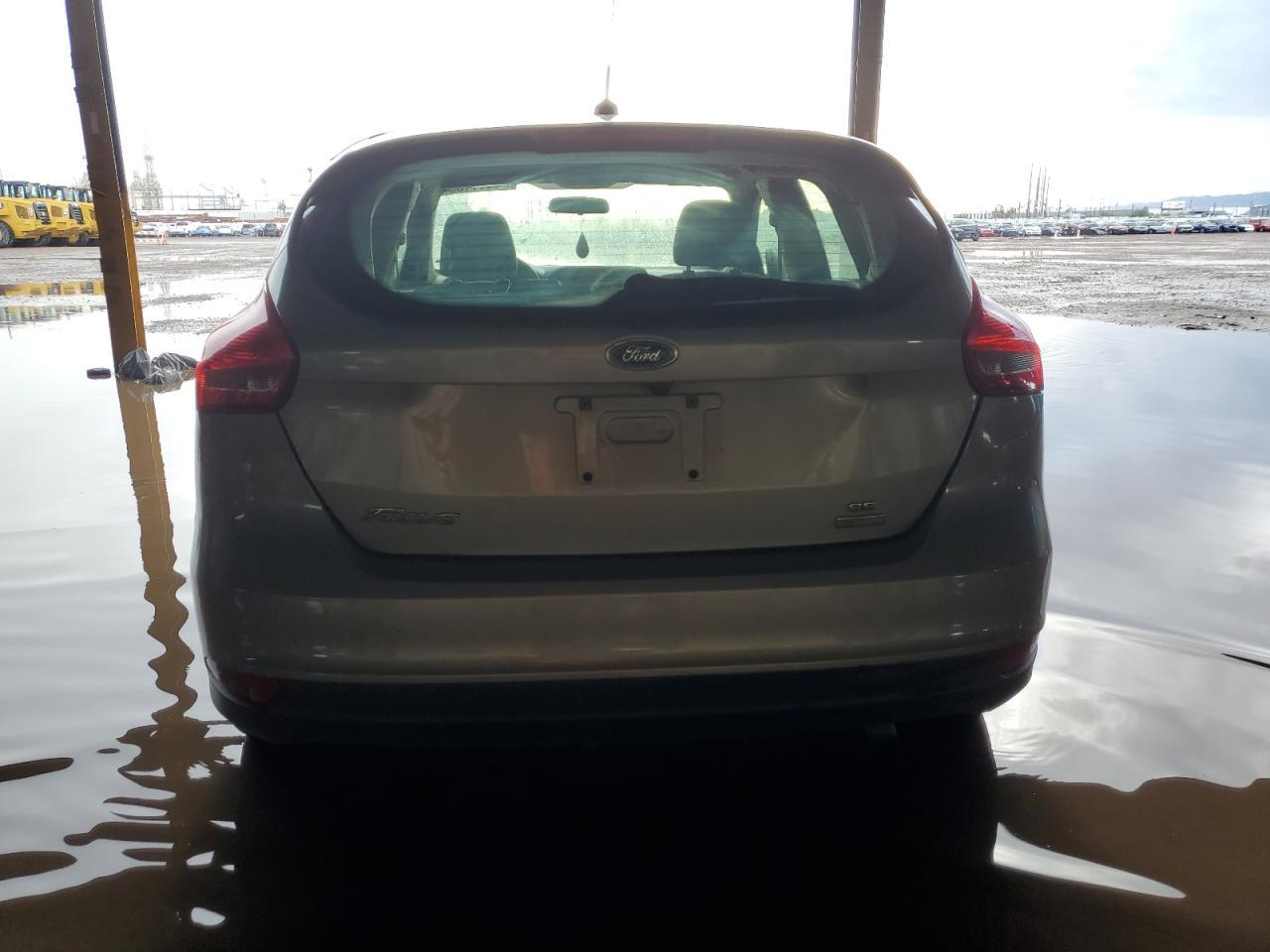 2016 Ford Focus Se - Фото 6