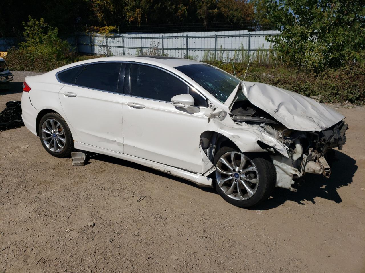 2013 Ford Fusion Se - Image 4