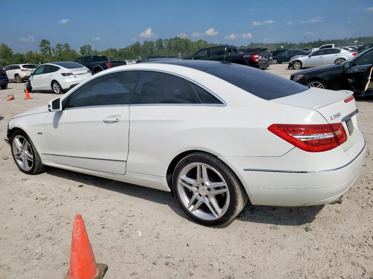 2012 Mercedes-Benz E 350 - Фото 2