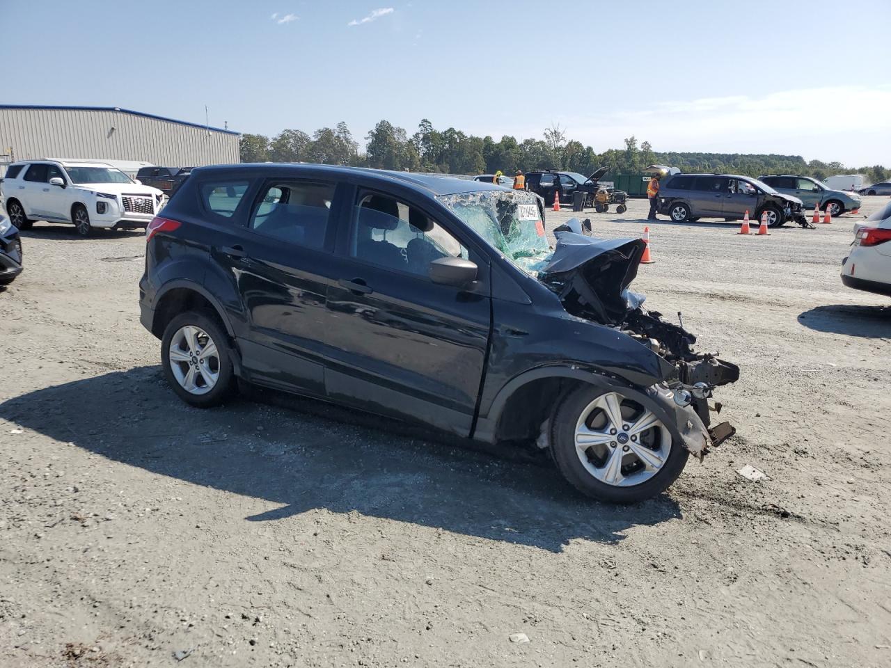 2016 Ford Escape S - Image 4