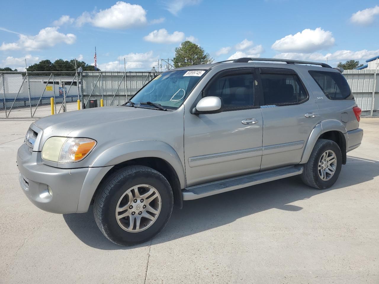 2005 Toyota Sequoia Sr5