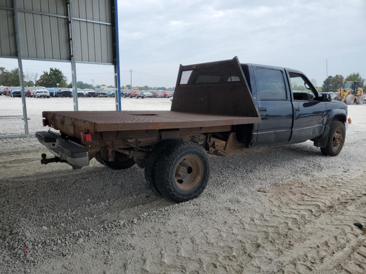 2000 GMC Sierra K3500 - Image 3