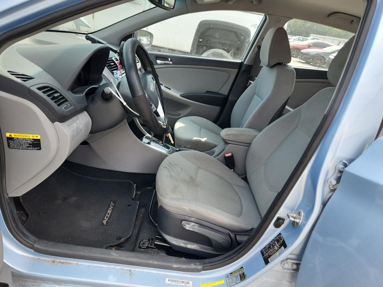 2013 Hyundai Accent Gls - Фото 7