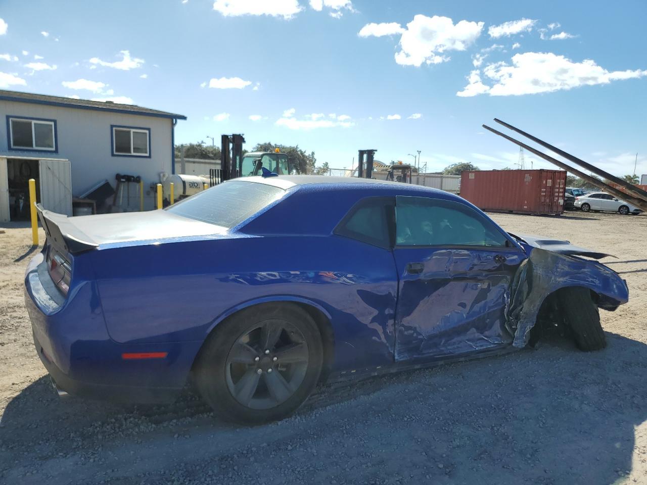 2021 Dodge Challenger Sxt - Фото 3