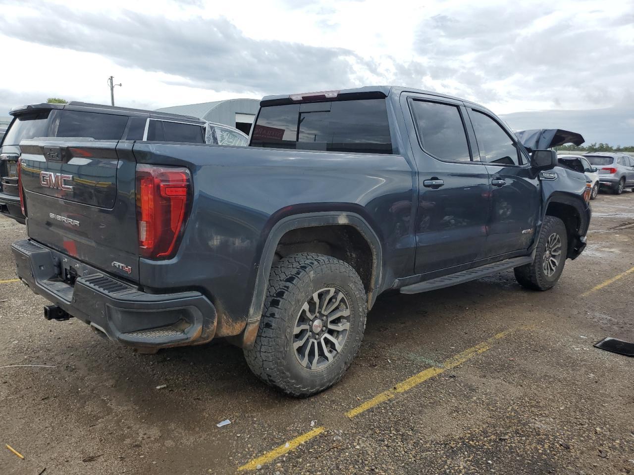 2021 GMC Sierra K1500 At4 - Фото 3