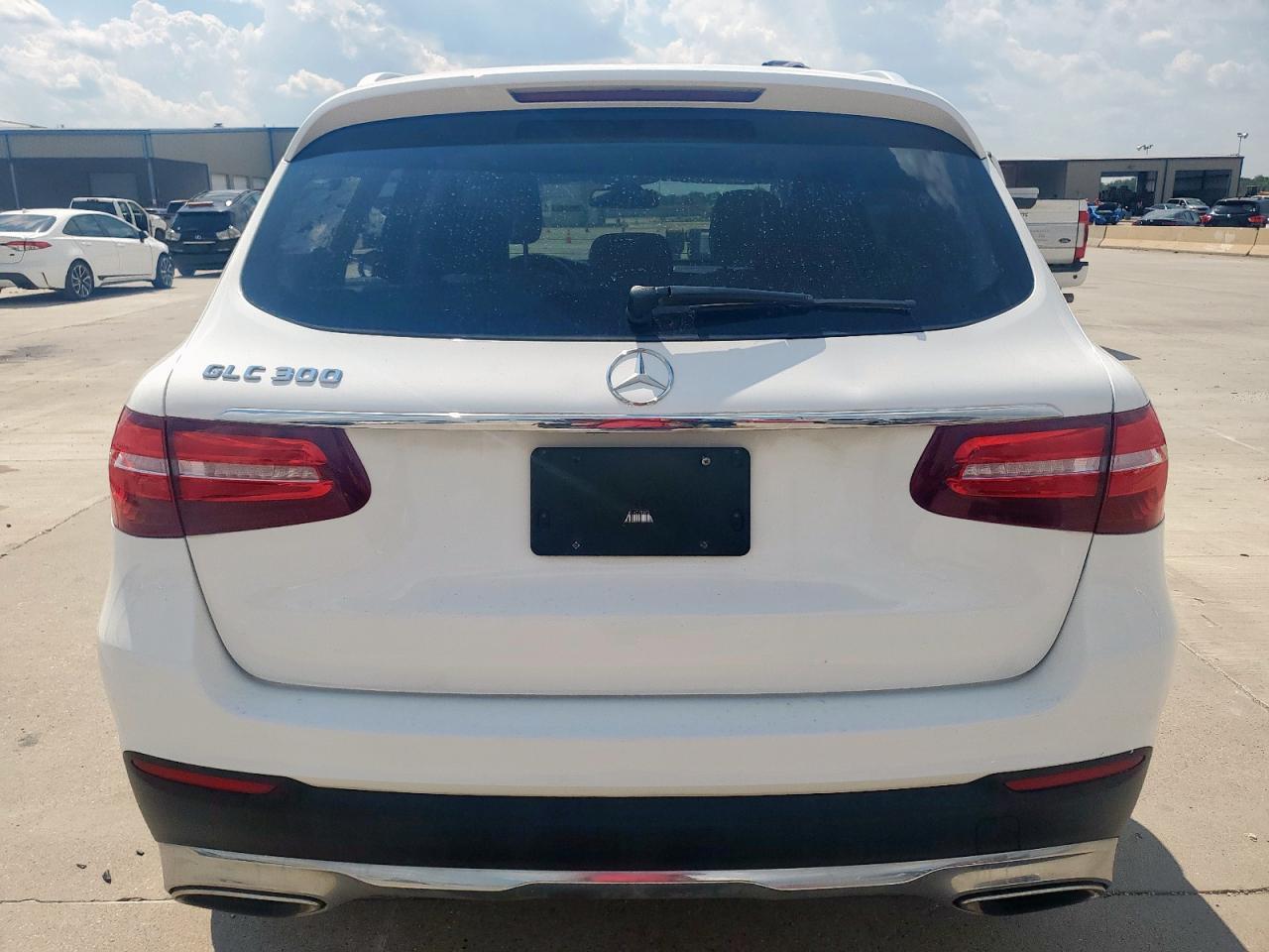 2018 Mercedes-Benz Glc 300 - Фото 6