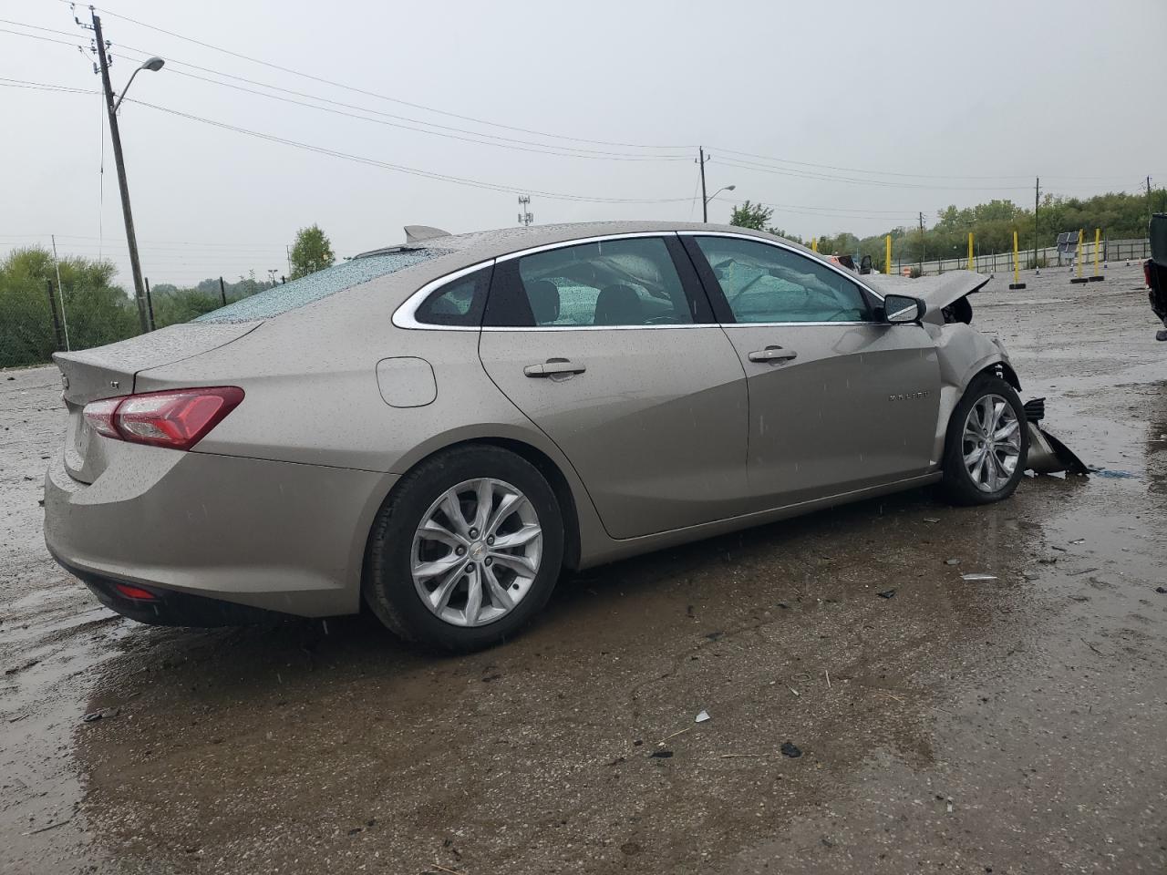 2022 Chevrolet Malibu Lt - Image 3