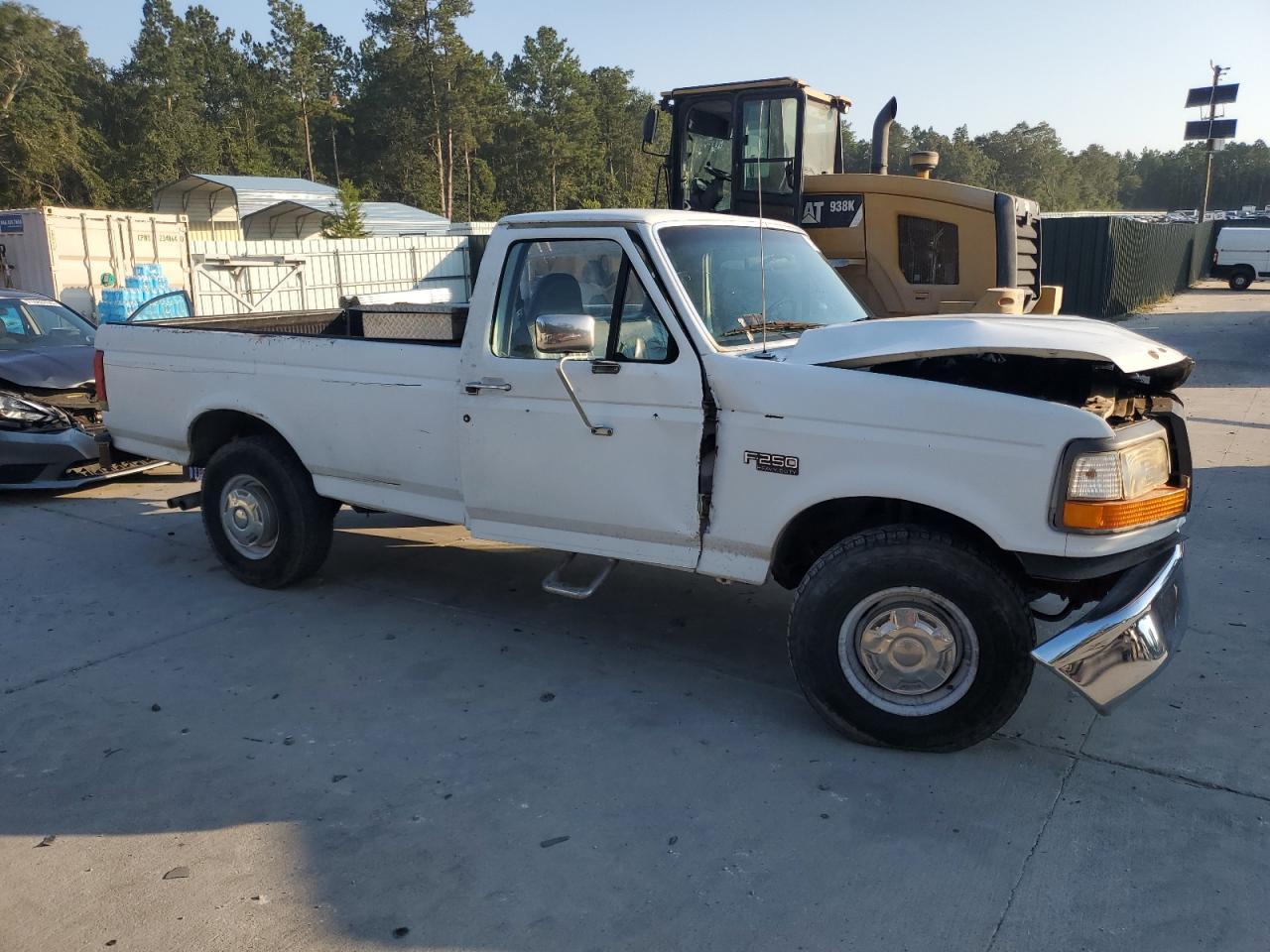 1997 Ford F250 - Image 4