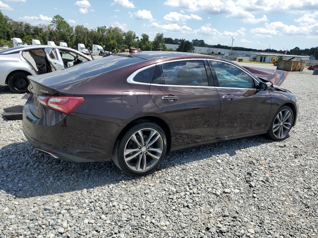 2020 Chevrolet Malibu Premier - Фото 3