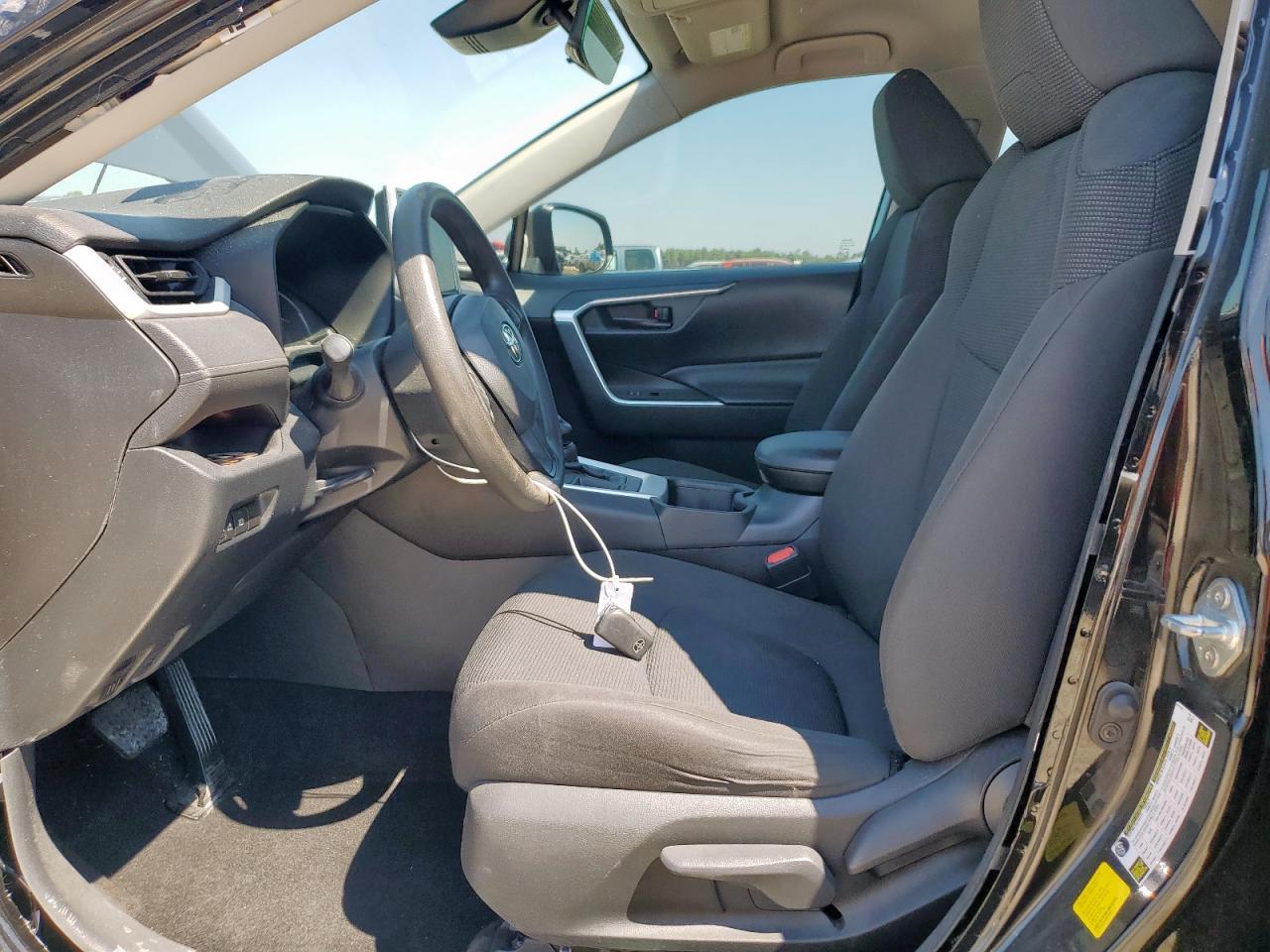 2023 Toyota Rav4 Le - Фото 7