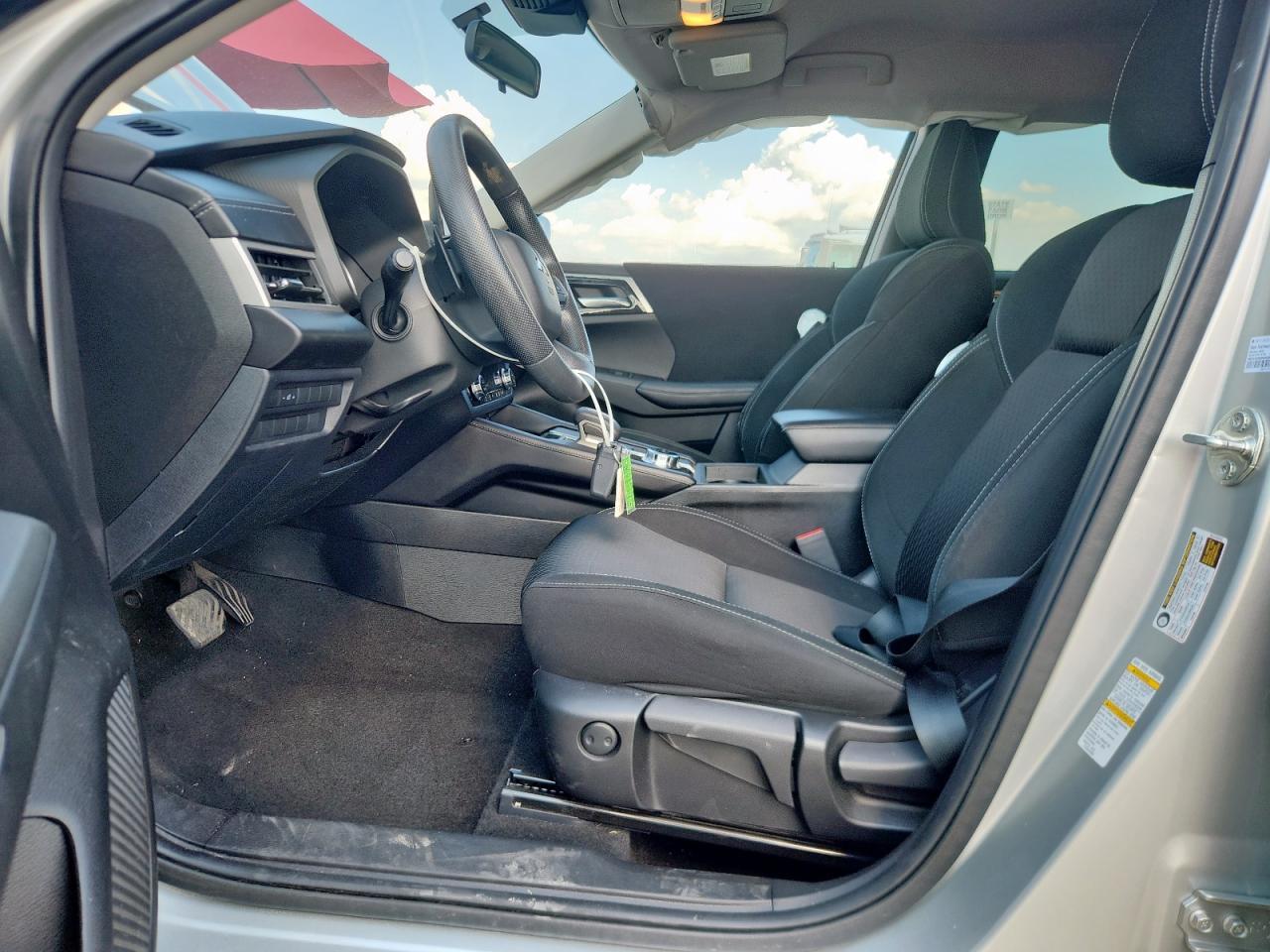2022 Mitsubishi Outlander Es - Фото 7