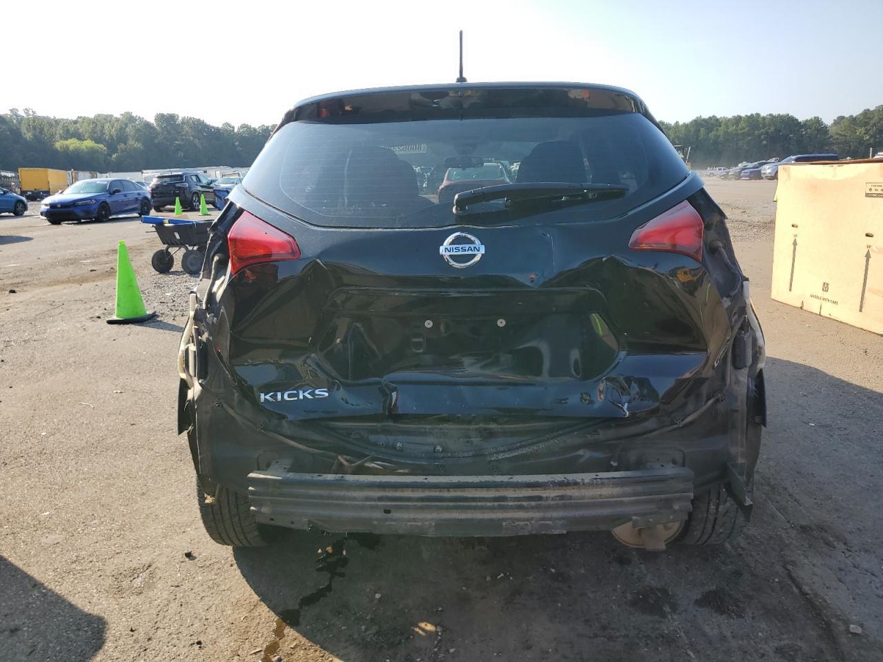 2020 Nissan Kicks S - Фото 6