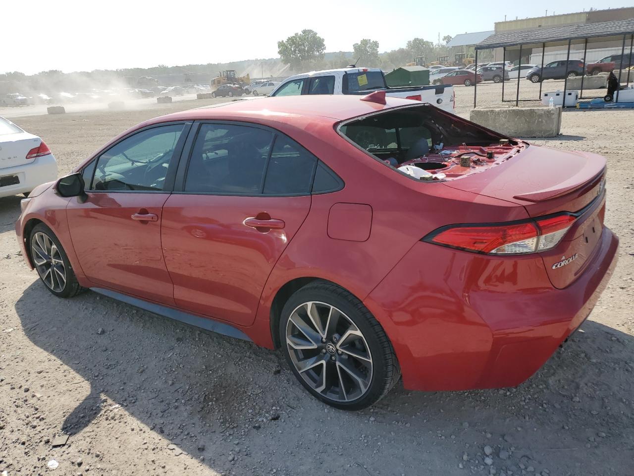 2021 Toyota Corolla Se - Фото 2