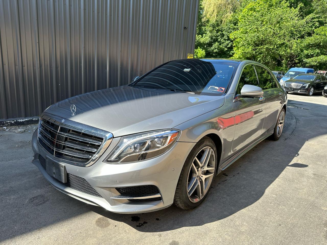 2015 Mercedes-Benz S 550 4Matic - Image 2
