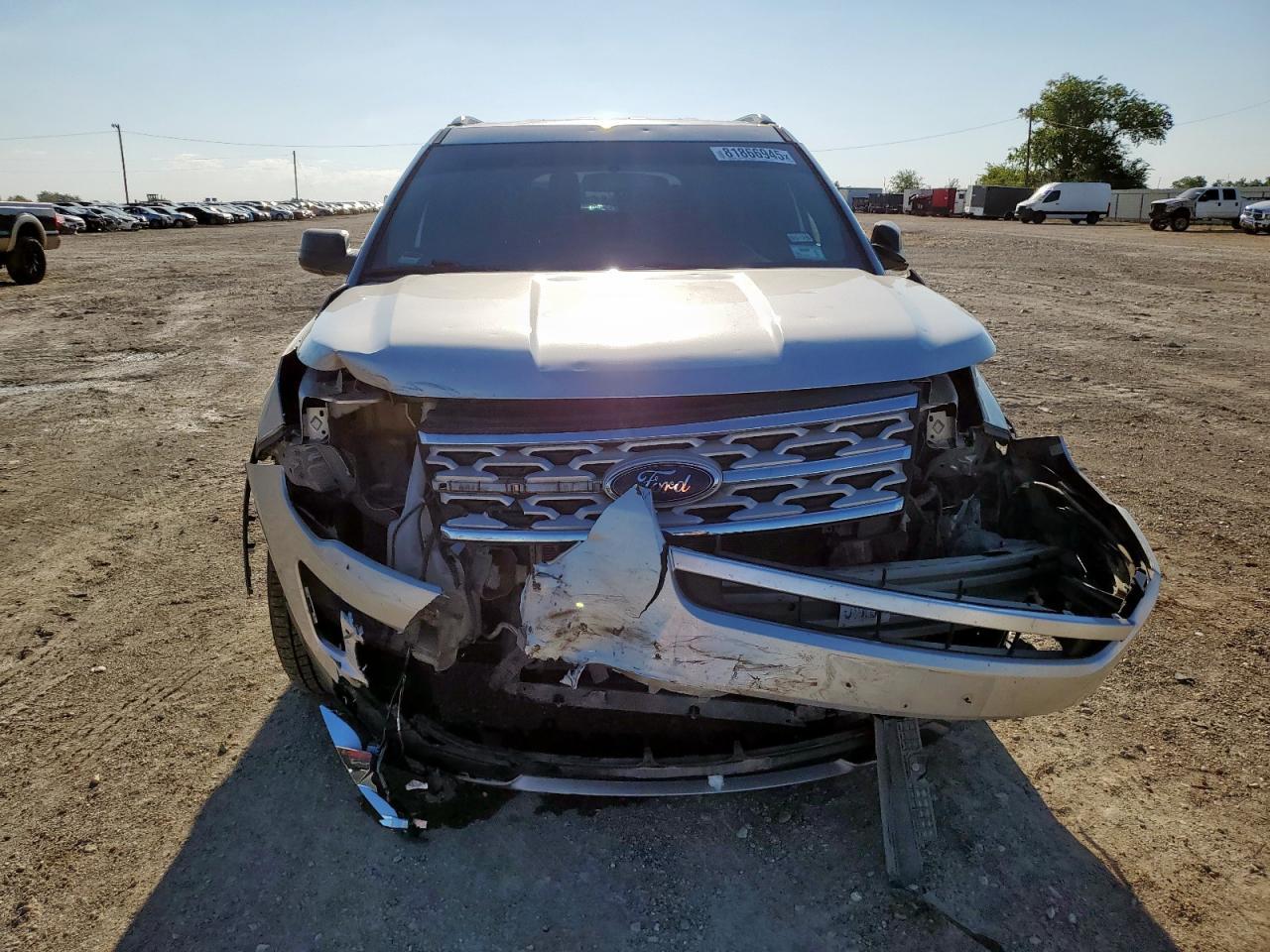 2019 Ford Explorer Xlt - Фото 5
