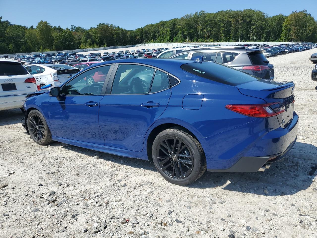 2025 Toyota Camry Xse - Image 2
