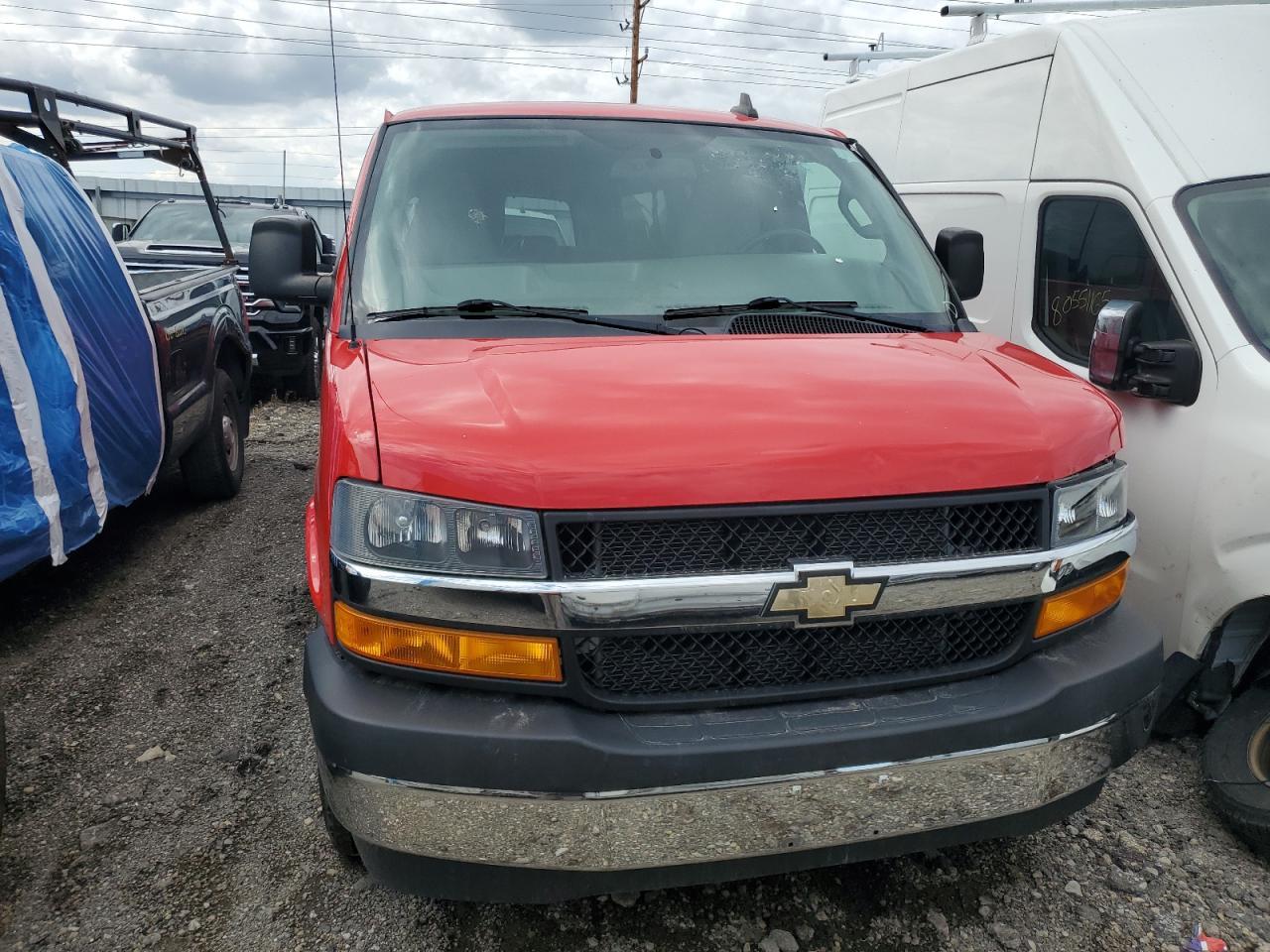 2018 Chevrolet Express G3500 Lt - Image 5