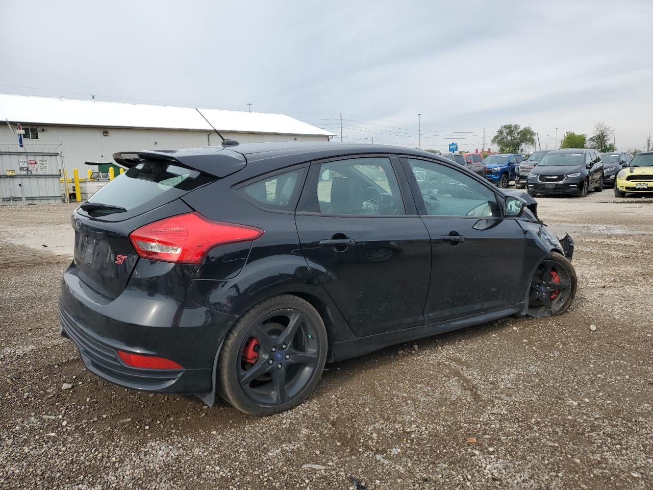2018 Ford Focus St - Фото 3