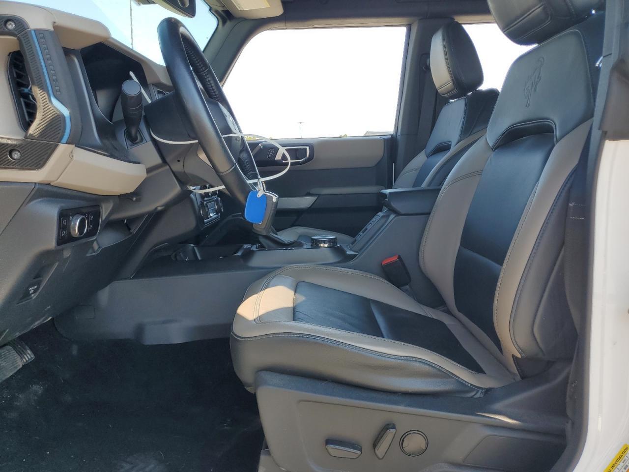 2023 Ford Bronco Base - Фото 7